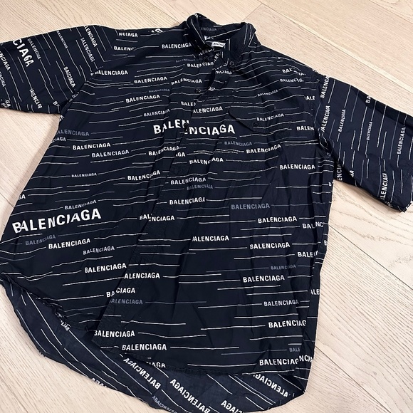 Balenciaga Buttondown shirt Unisex One size - Picture 1 of 6